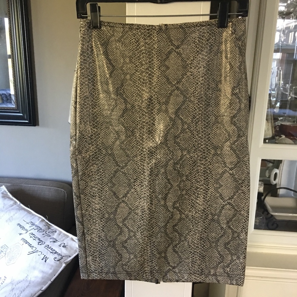 XOXO HOT💋shiny snake print slim pencil skirt